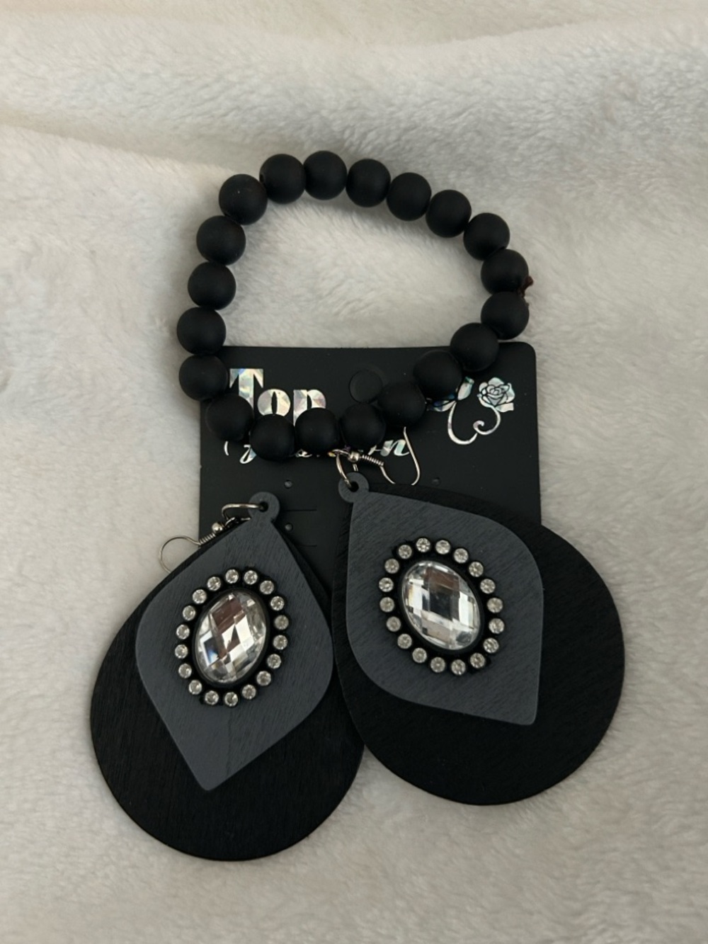 Black Beaded Bracelet with Black Teardrop Crystal Earrings